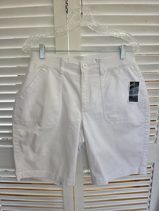Karen Scott Pants - Karen Scott Women's White Bermuda Shorts Size 10